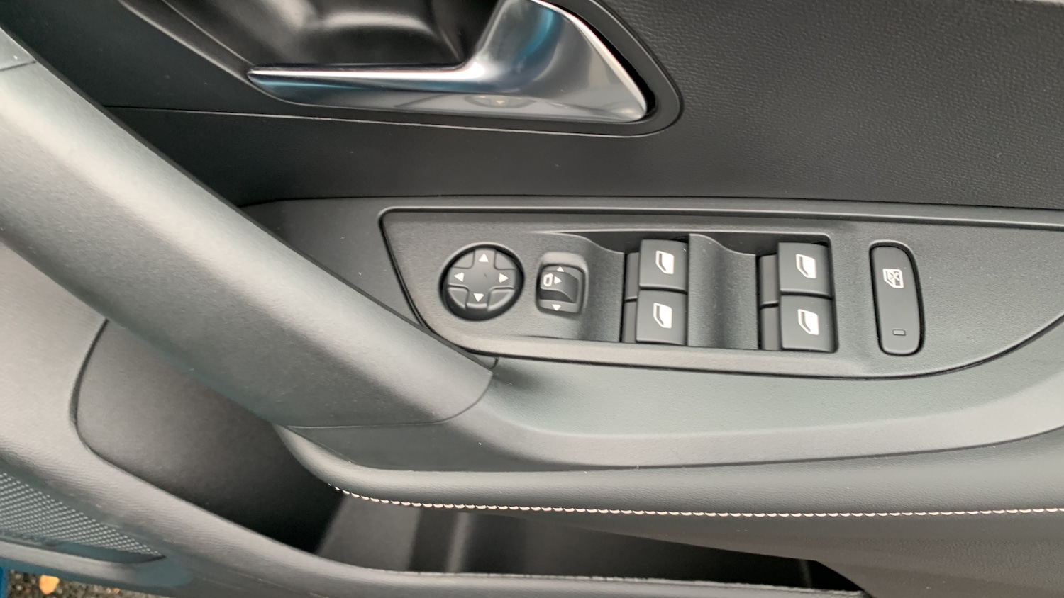 Used Peugeot 2008 2025 for sale - 76574467: Photo 22