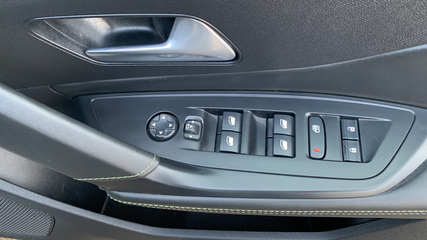 Used Peugeot 408 2024 for sale - 77176155: Photo 22