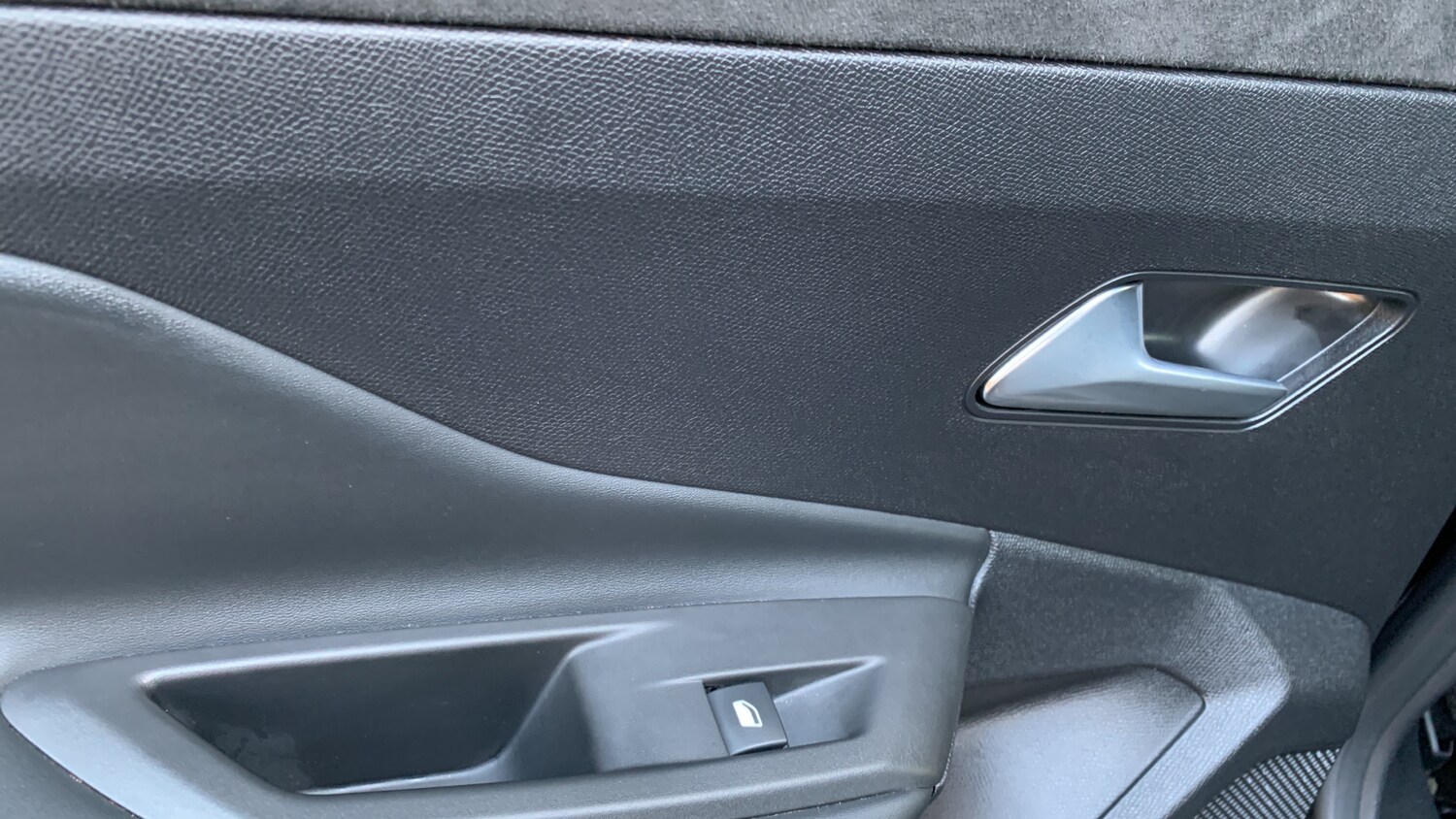 Used Peugeot 408 2024 for sale - 77176155: Photo 41