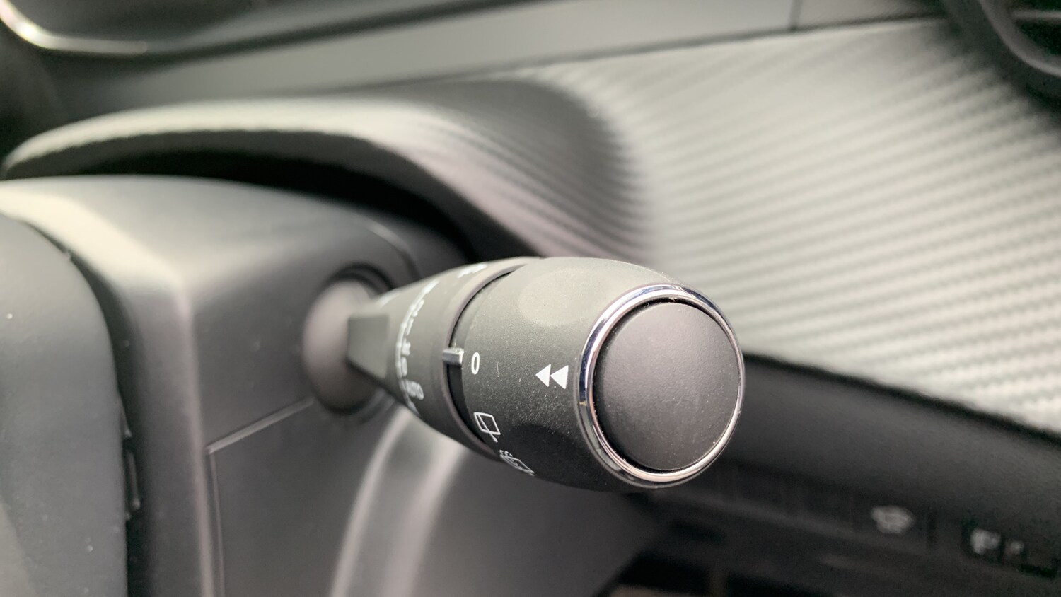 Used Peugeot 2008 2024 for sale - 76308013: Photo 28