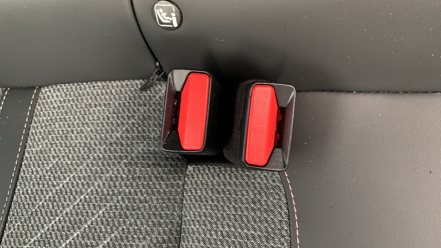 Used Peugeot 2008 2024 for sale - 76308013: Photo 35