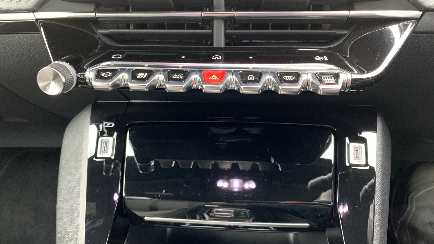 Used Peugeot 2008 2024 for sale - 76308013: Photo 57