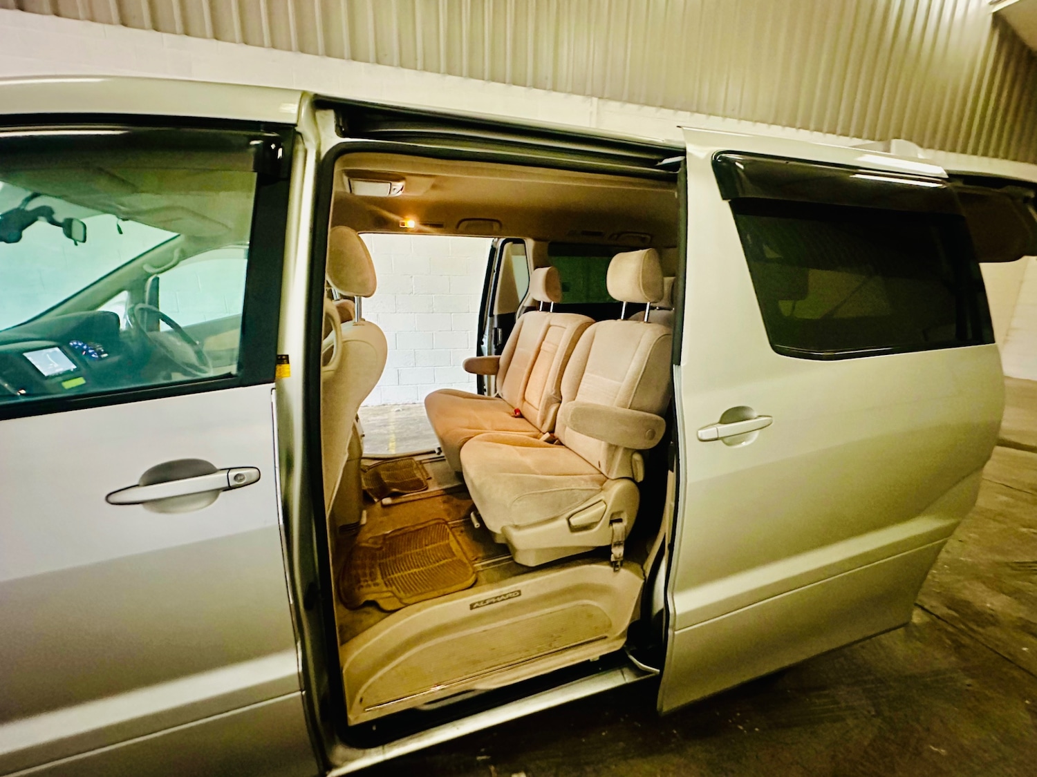 Used Toyota Alphard 2022 for sale - 76682697: Photo 13