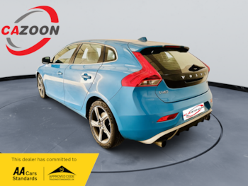 Used Volvo V40 2014 for sale - 76809344: Photo