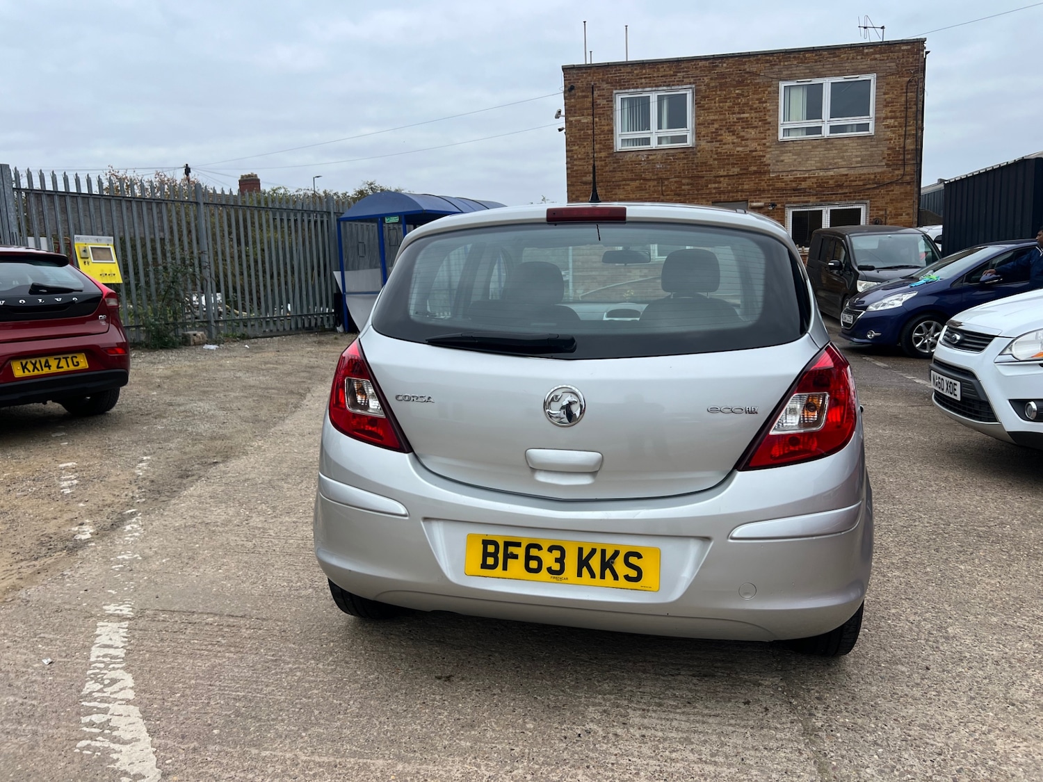 Used Vauxhall Corsa 2013 for sale - 76425984: Photo 5