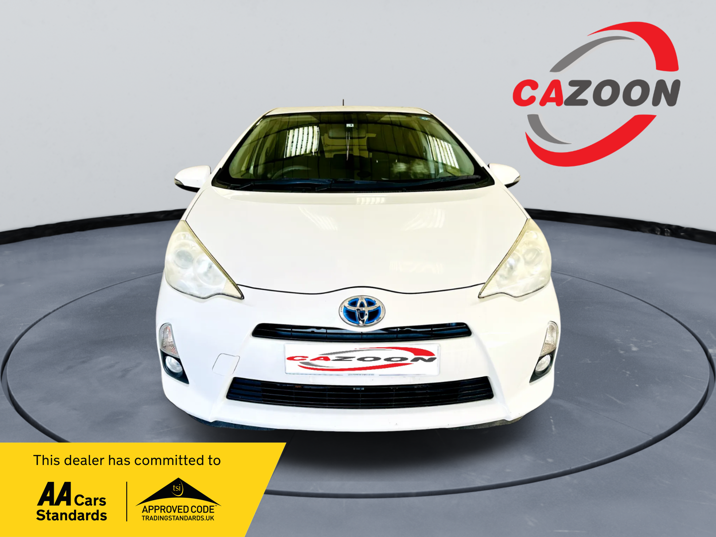 Used Toyota Aqua 2024 for sale - 76566695: Photo 1