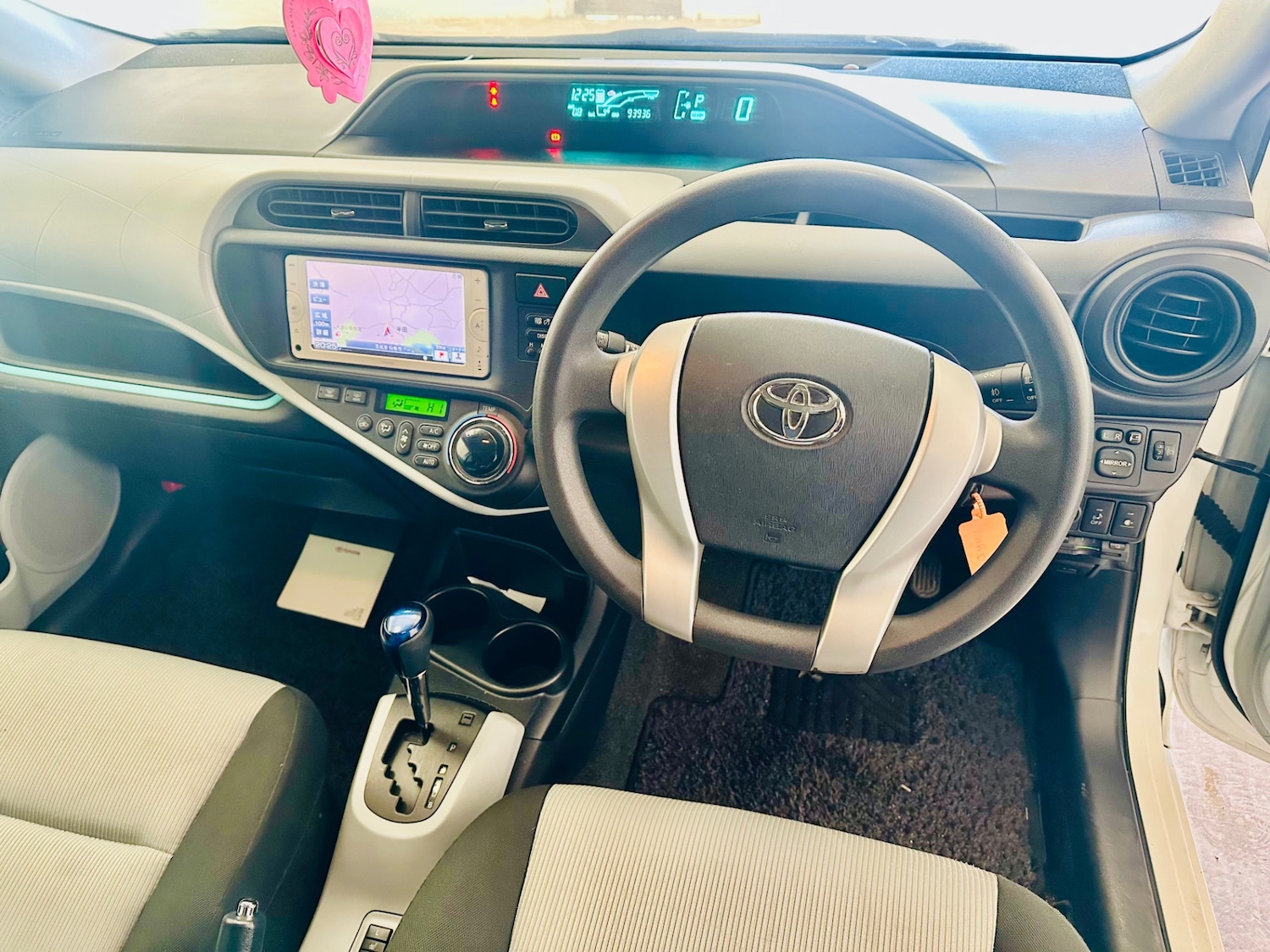 Used Toyota Aqua 2024 for sale - 76566695: Photo 12