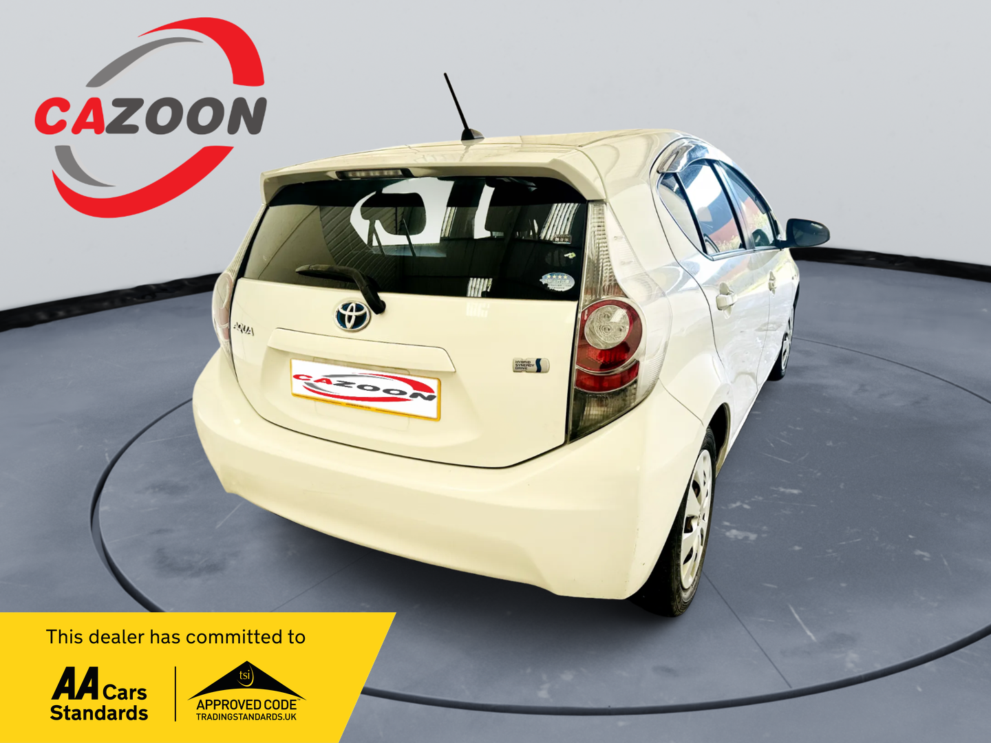 Used Toyota Aqua 2024 for sale - 76566695: Photo 6