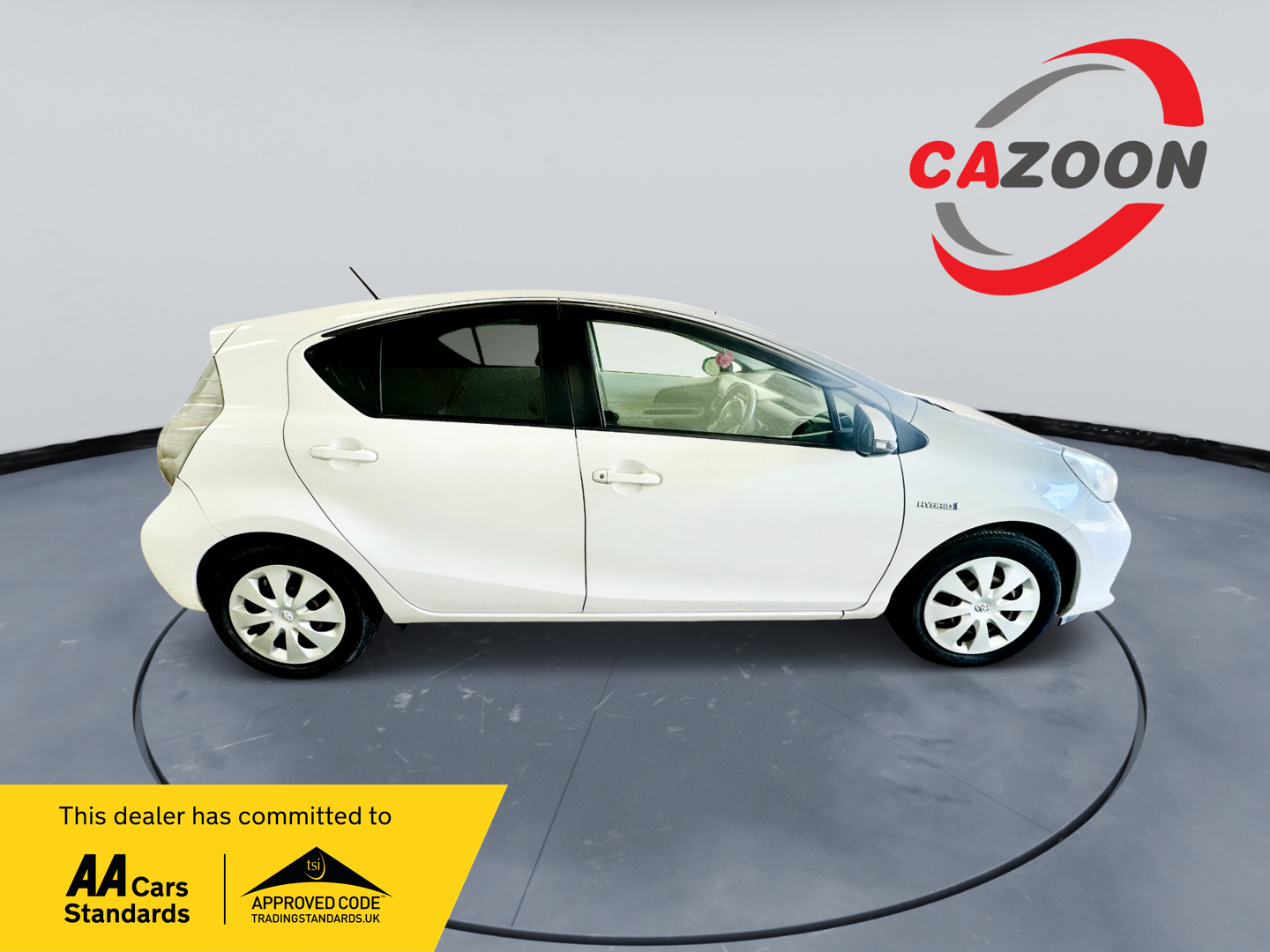 Used Toyota Aqua 2024 for sale - 76566695: Photo 7