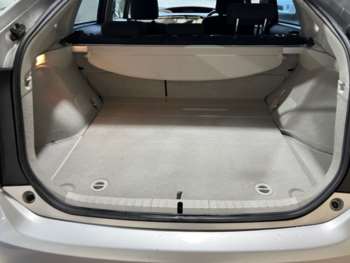 Used Toyota Prius  for sale - 73542657: Photo