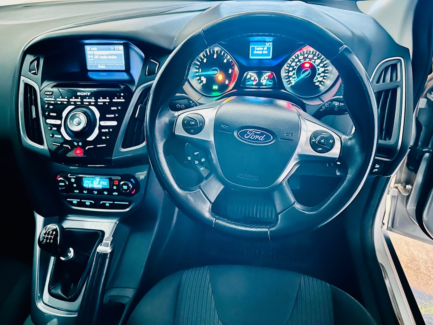 Used Ford Focus 2013 for sale - 76545920: Photo 10