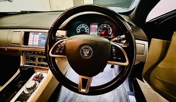 Used Jaguar XF 2015 for sale - 76425869: Photo 12