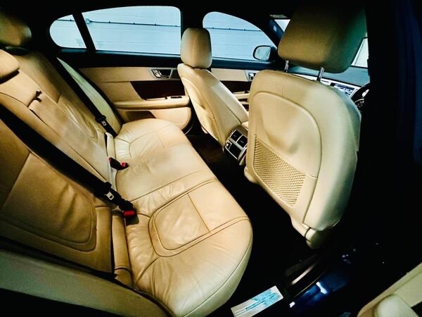 Used Jaguar XF 2015 for sale - 76425869: Photo 13