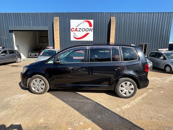 Used Volkswagen Touran  for sale - 74922573: Photo