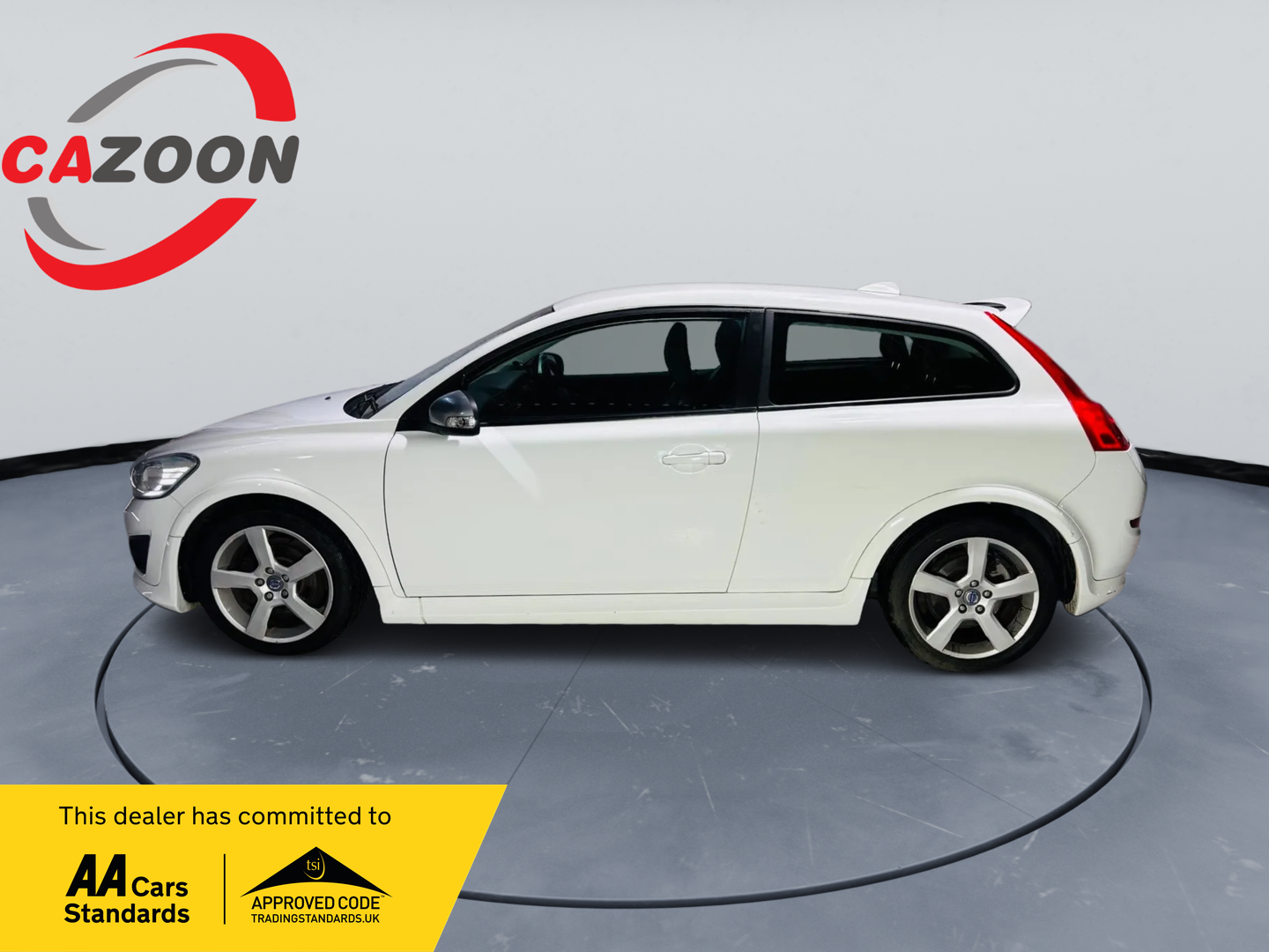 Used Volvo C30 2012 for sale - 77630140: Photo 3