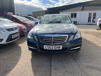 Used Mercedes-Benz E Class 2012 for sale - 76422067: Photo