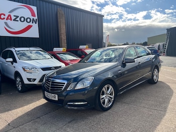 Used Mercedes-Benz E Class 2012 for sale - 76422067: Photo