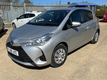 Used Toyota Vitz undefined for sale - 76422196: Photo