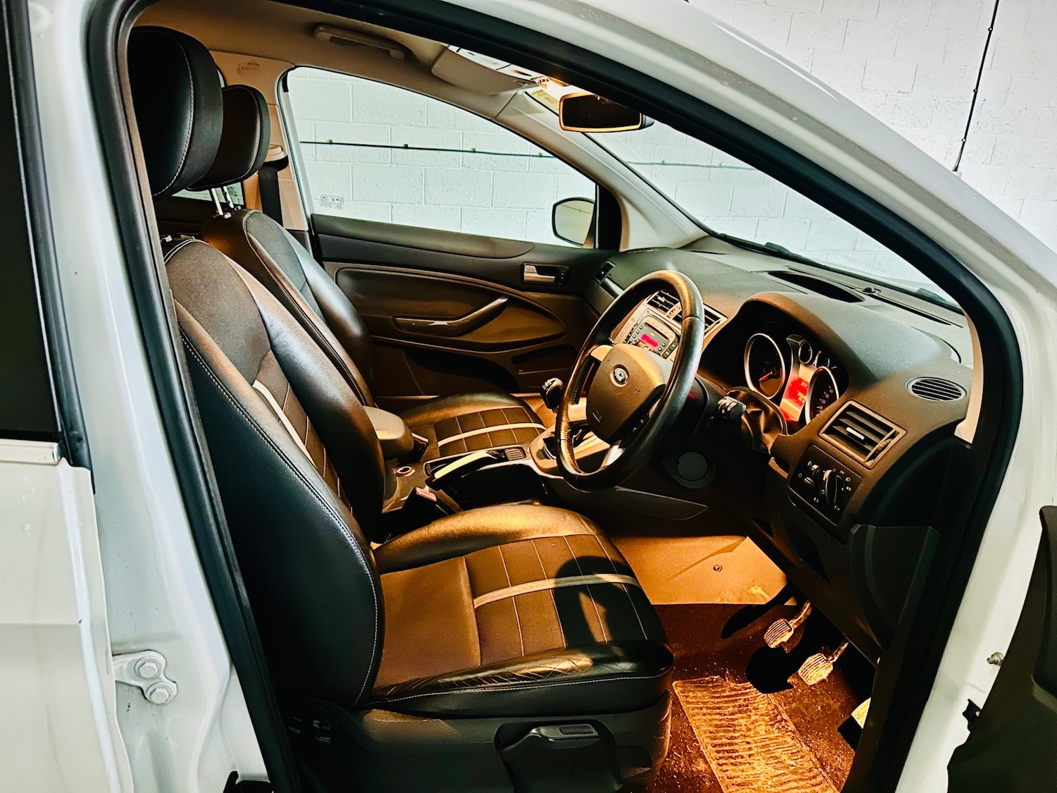 Used Ford Kuga 2010 for sale - 77012302: Photo 10