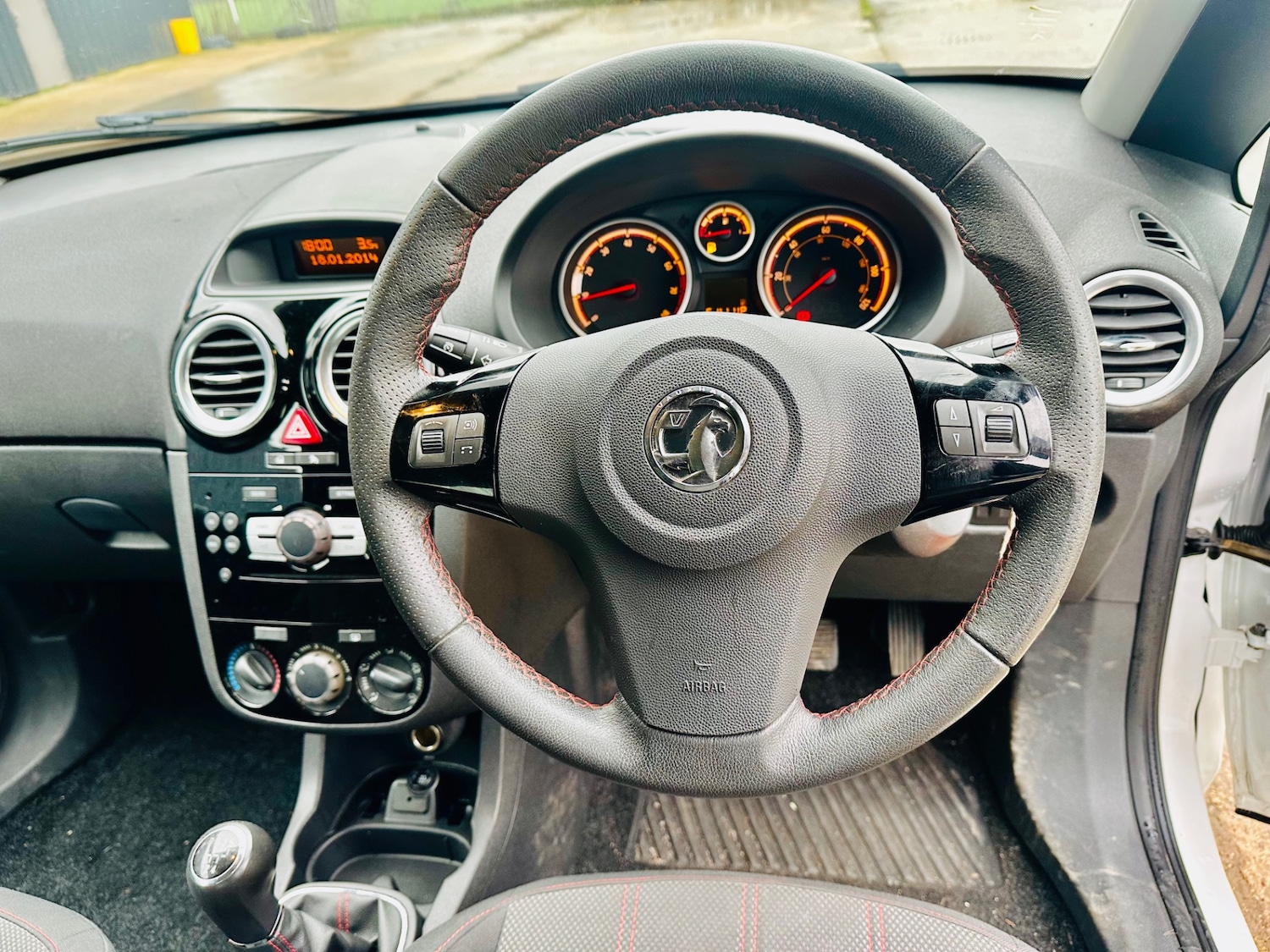 Used Vauxhall Corsa 2014 for sale - 77137025: Photo 10