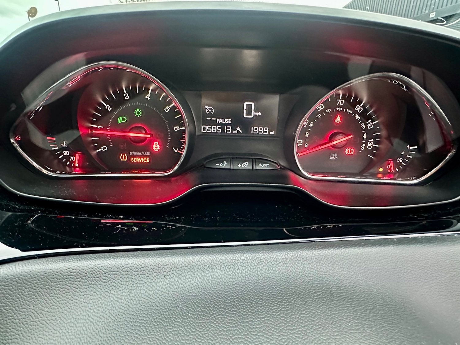 Used Peugeot 208 2015 for sale - 76882363: Photo 15