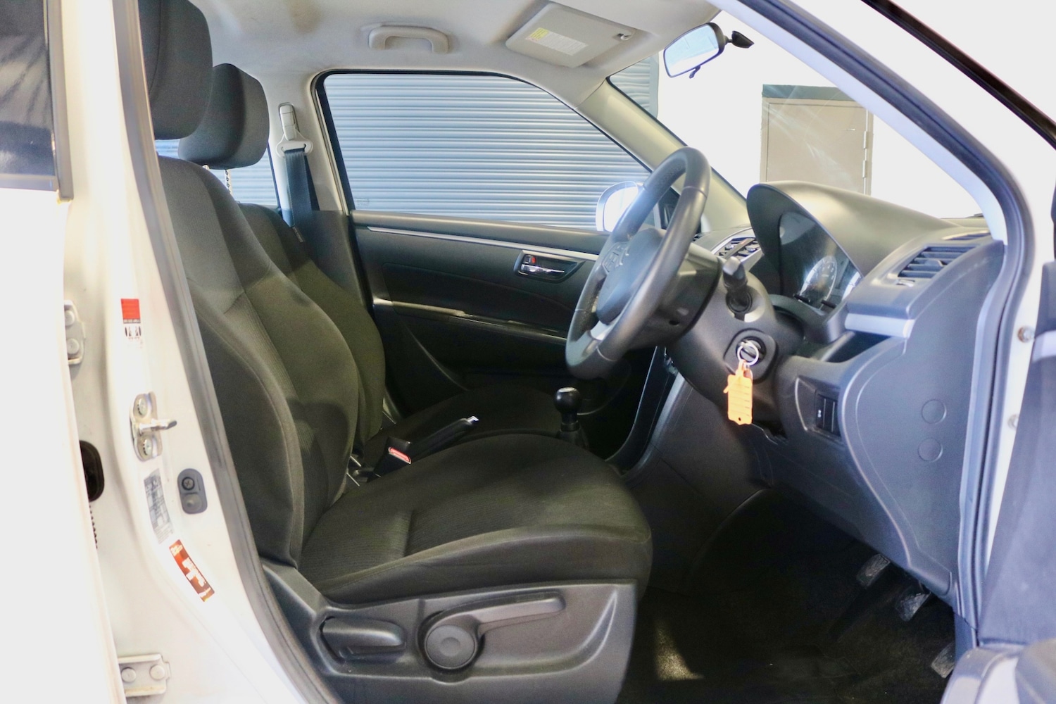 Used Suzuki Swift 2013 for sale - 77763983: Photo 17