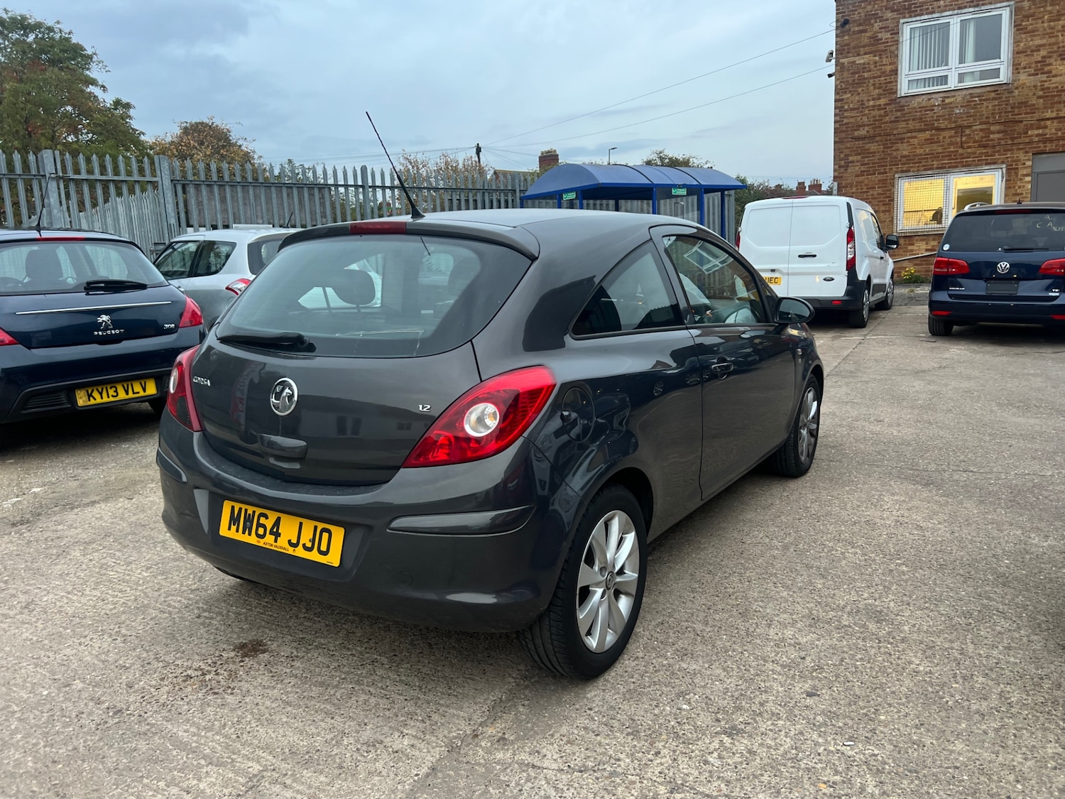 Used Vauxhall Corsa 2014 for sale - 76422290: Photo 6