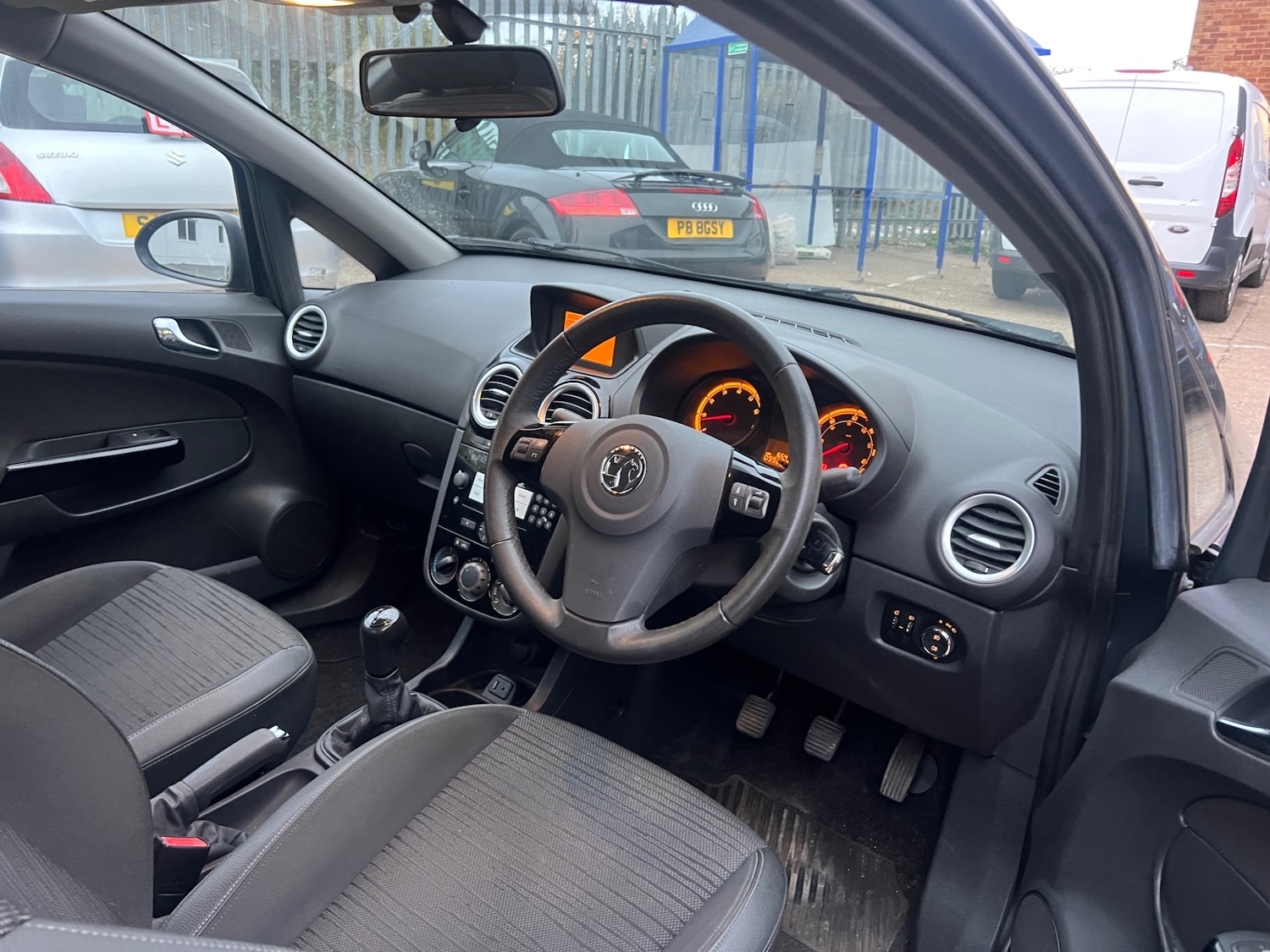 Used Vauxhall Corsa 2014 for sale - 76422290: Photo 9