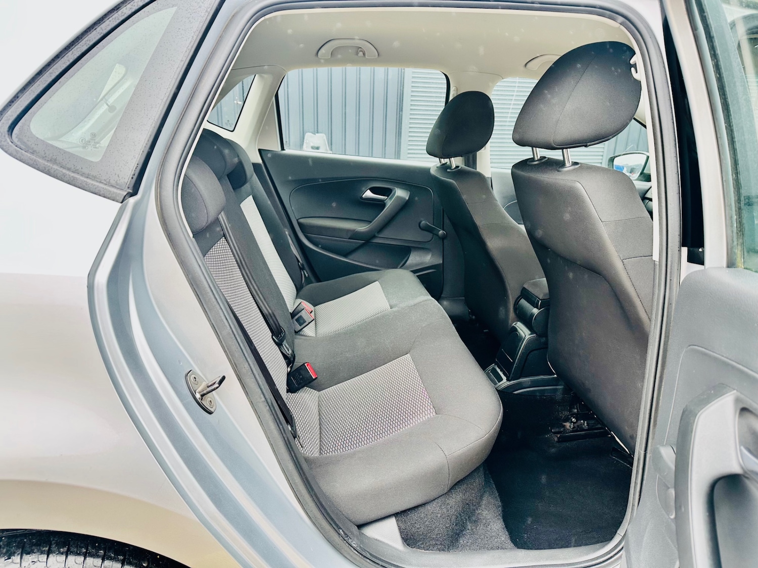 Used Volkswagen Polo 2011 for sale - 77272535: Photo 10