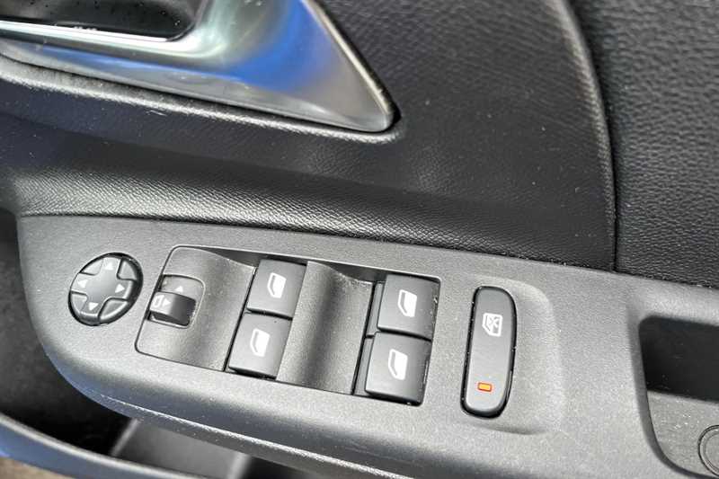 Used Vauxhall Corsa 2024 for sale - 77445060: Photo 16