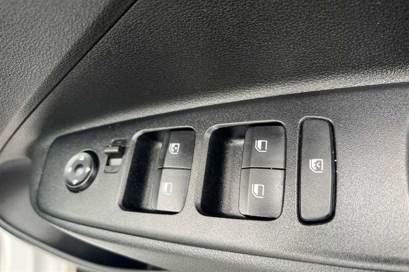 Used Hyundai i10 for sale - 76756237: Photo 16