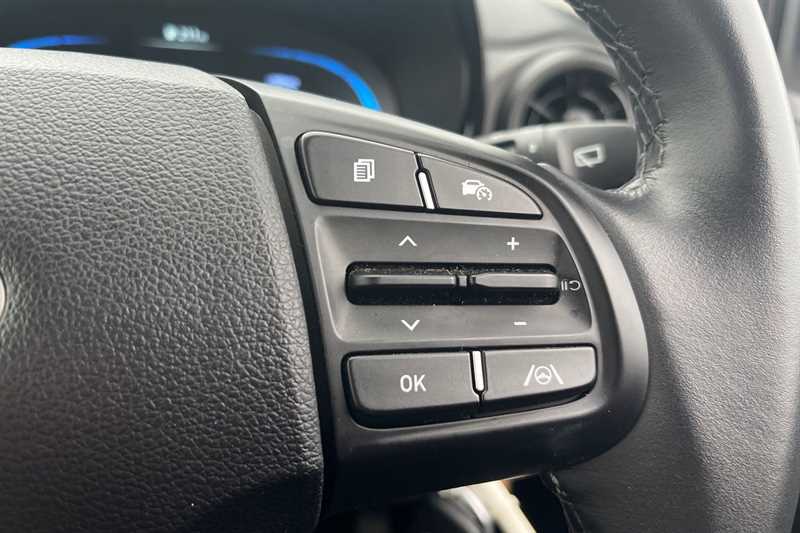 Used Hyundai i10 for sale - 76756237: Photo 22