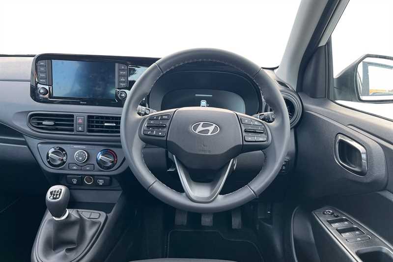 Used Hyundai i10 2024 for sale - 76272692: Photo 11
