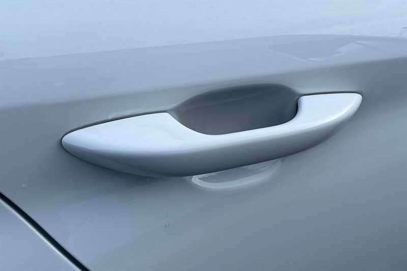 Used Hyundai i10 2024 for sale - 76272692: Photo 34
