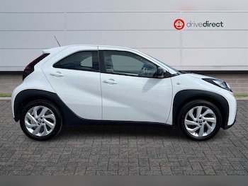 Used Toyota Aygo X 2023 for sale - 79398824: Photo
