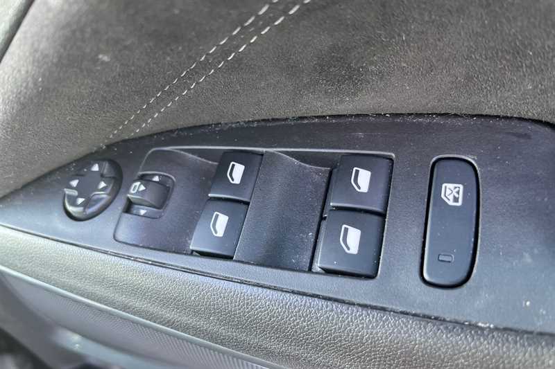 Used Vauxhall Crossland 2022 for sale - 77886783: Photo 16