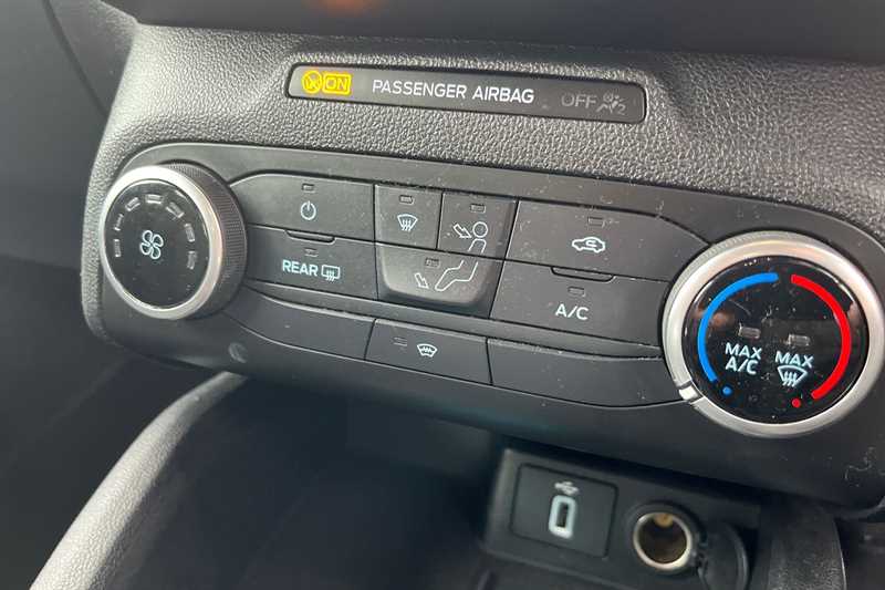 Used Ford Focus for sale - 76828827: Photo 19