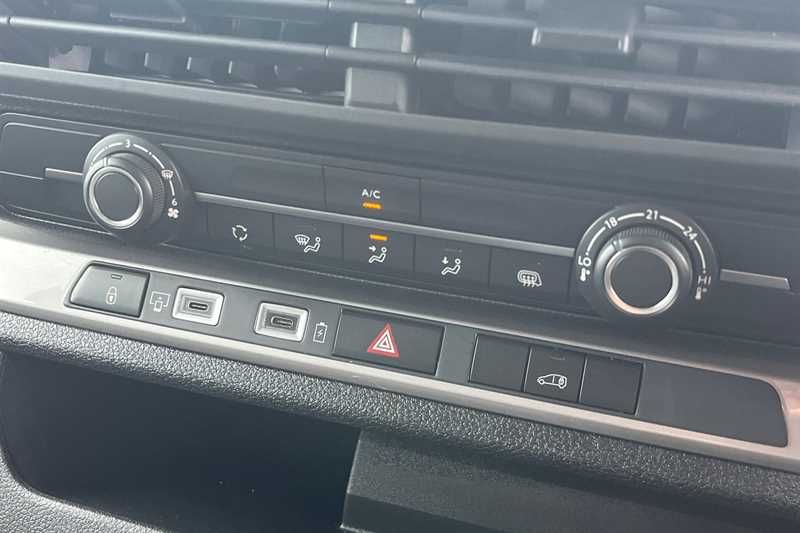 Used Vauxhall Vivaro 2024 for sale - 75785238: Photo 15