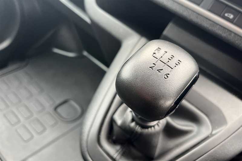 Used Vauxhall Vivaro 2024 for sale - 75785238: Photo 18