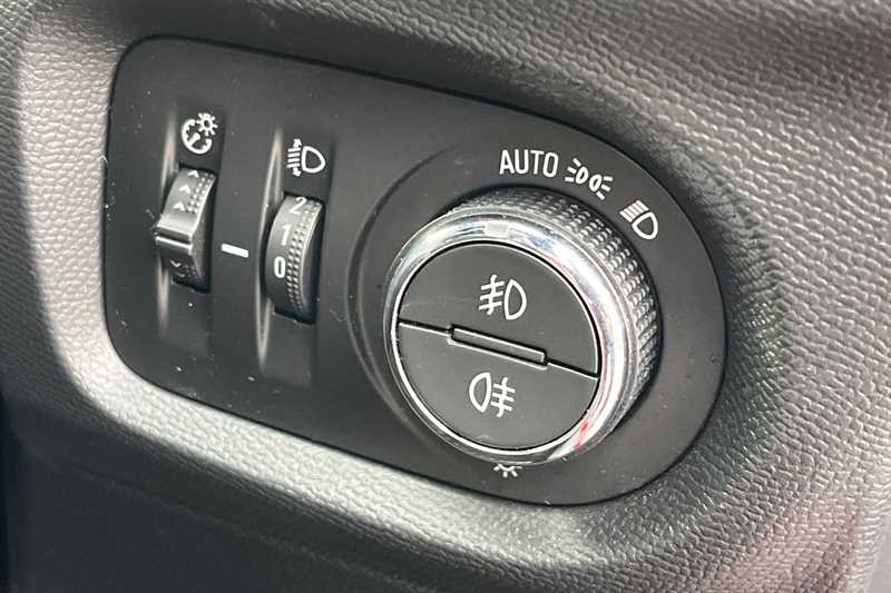 Used Vauxhall Corsa 2023 for sale - 77402914: Photo 39