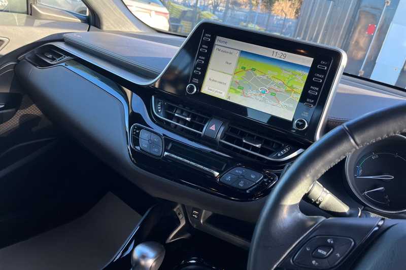 Used Toyota C-HR 2020 for sale - 77699921: Photo 14