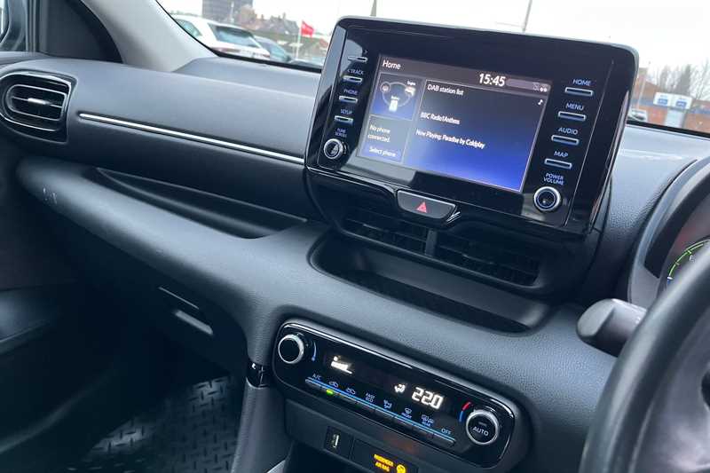 Used Toyota Yaris 2021 for sale - 77863053: Photo 14