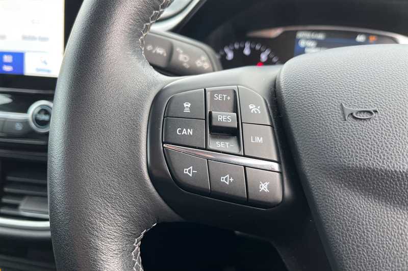 Used Ford Fiesta 2019 for sale - 76890623: Photo 21