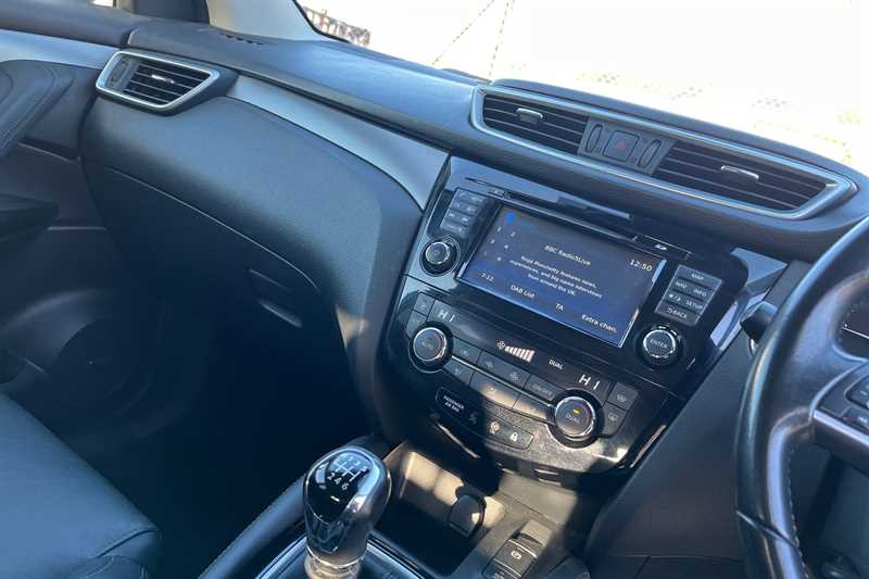 Used Nissan Qashqai 2018 for sale - 76776074: Photo 14