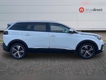 Used Peugeot 5008 2019 for sale - 77401900: Photo
