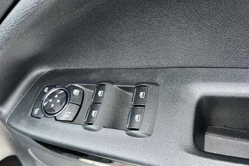 Used Ford Ecosport 2018 for sale - 77473321: Photo 16