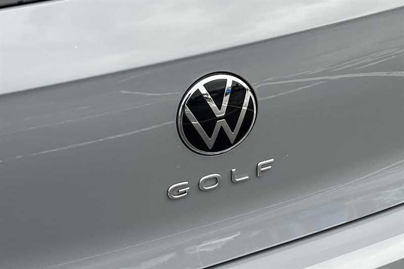 Used Volkswagen Golf 2022 for sale - 77561362: Photo 36