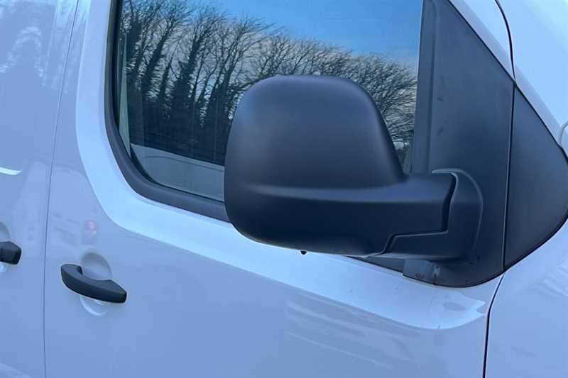 Used Vauxhall Vivaro 2024 for sale - 77309453: Photo 34