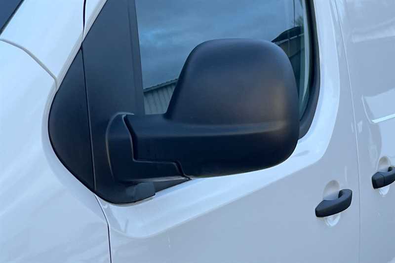 Used Vauxhall Vivaro 2024 for sale - 77309453: Photo 35