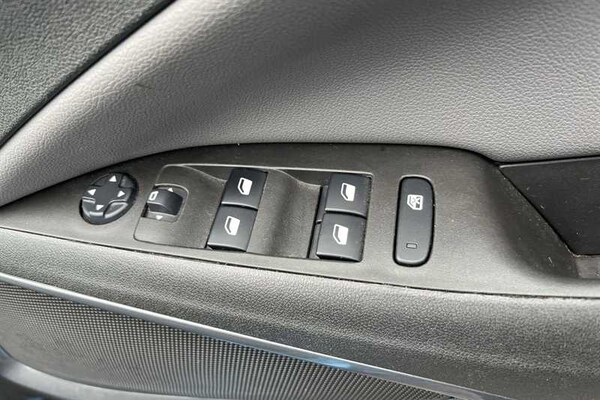 Used Vauxhall Crossland X 2020 for sale - 76088177: Photo 16